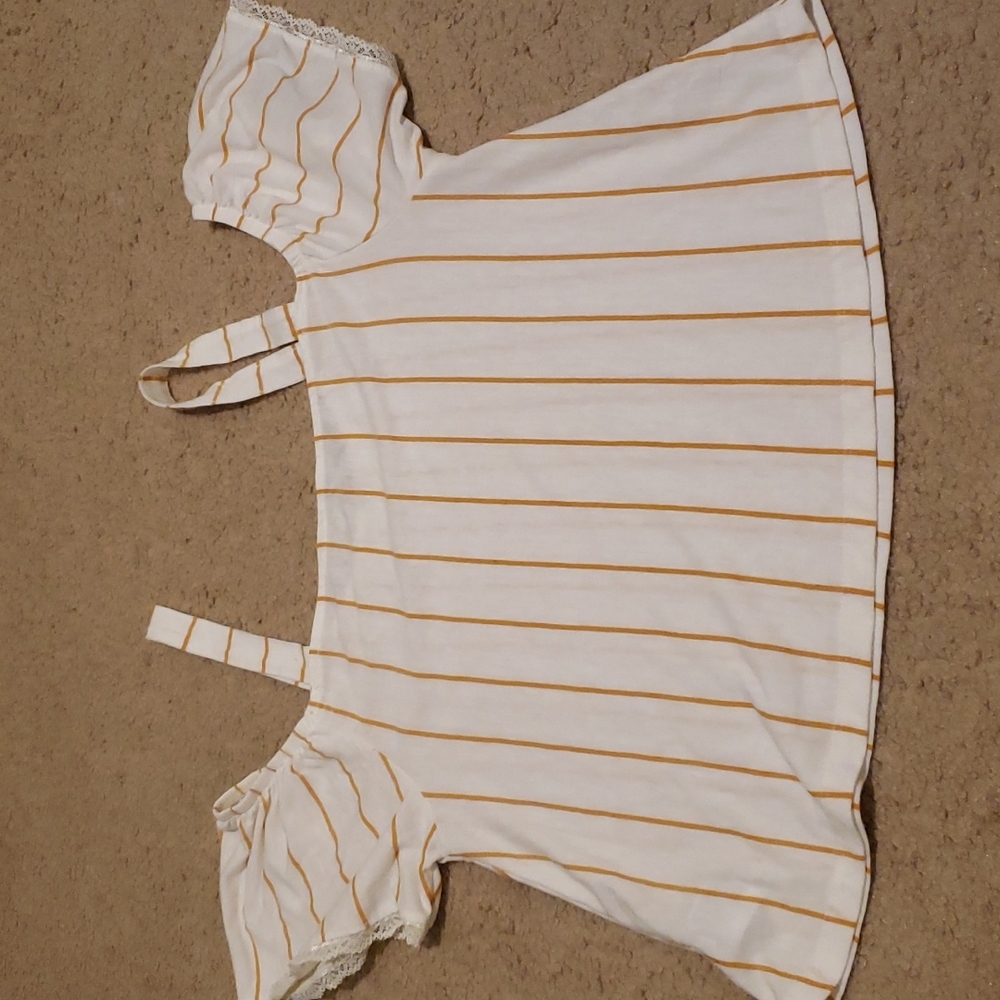 American Eagle Cold Off the Shoulder Top - Picture 4 of 4
